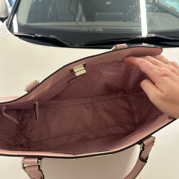 Kate spade purse - Picture 2 of 2